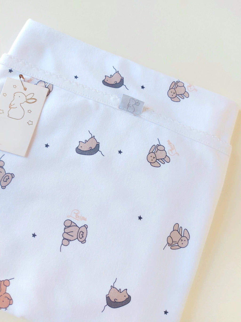Baby box “osito miel blanco”